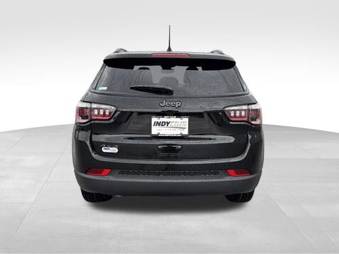 New 2026 Jeep Compass Latitude AWD/4WD image 5