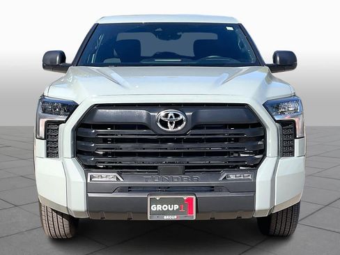 New 2026 Toyota Tundra SR5 image 3