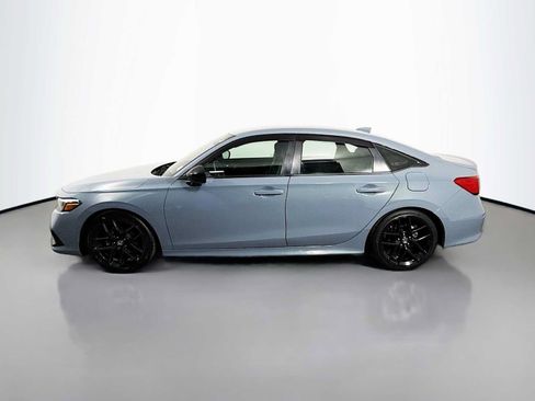 Used 2023 Honda Civic Sport image 4