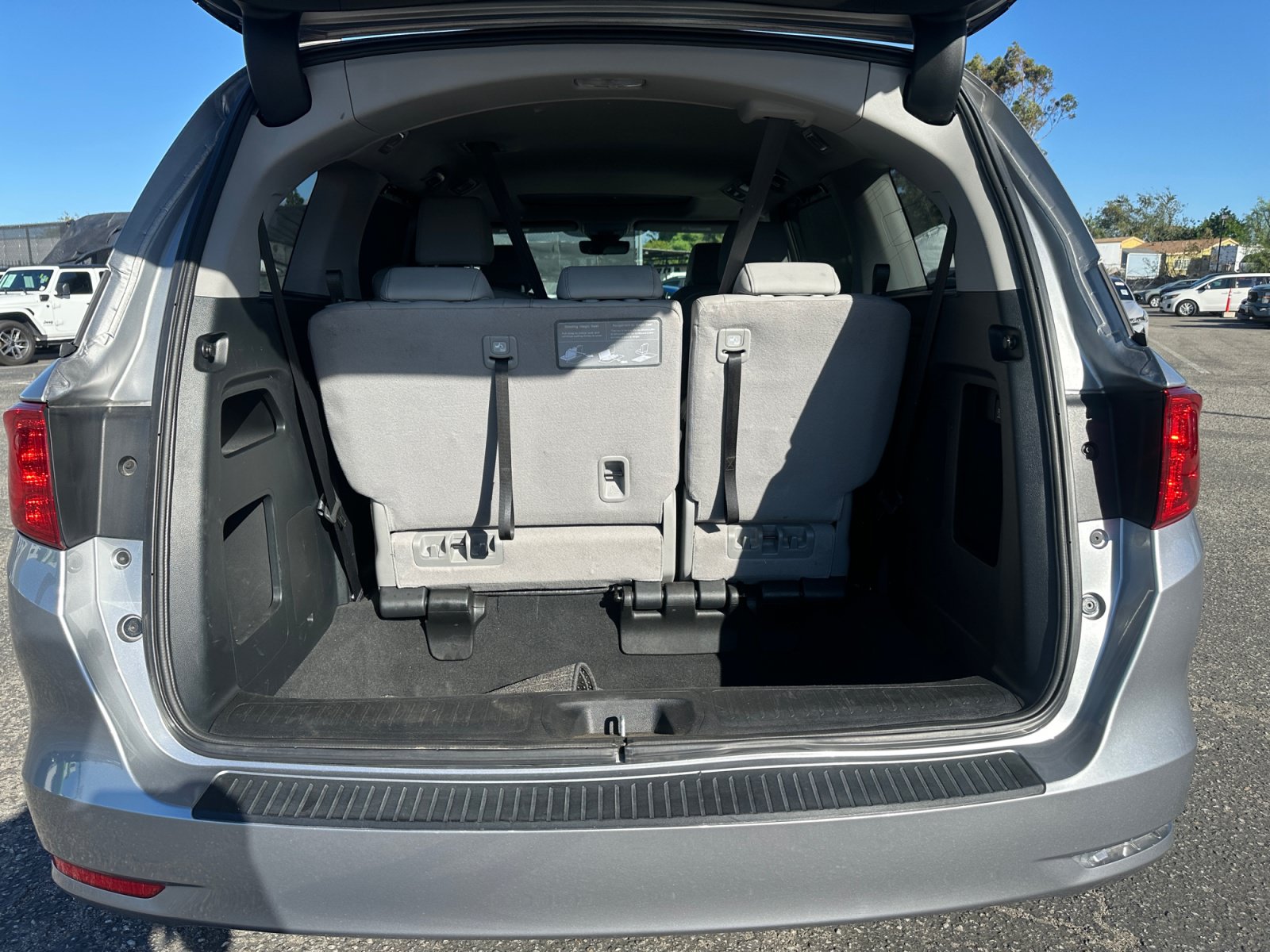 Used 2023 Honda Odyssey EX-L image 28