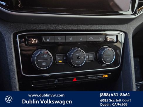 Certified 2023 Volkswagen Atlas Cross Sport SEL R-Line image 21