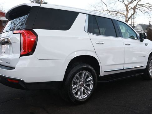 Used 2024 GMC Yukon SLT image 8