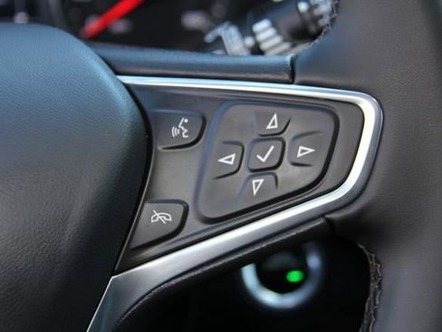 Used 2023 Chevrolet Equinox LT image 20