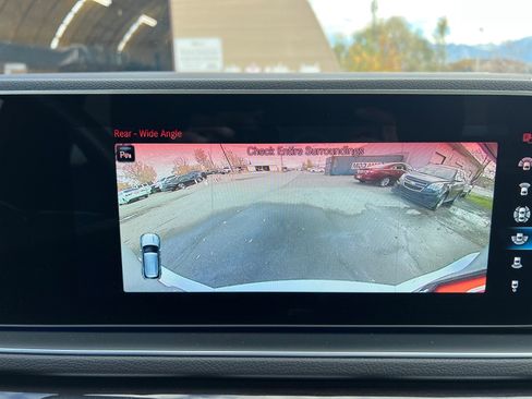 Used 2021 Mercedes-Benz GLE 350 4MATIC image 28