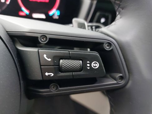 New 2026 Porsche Cayenne image 20