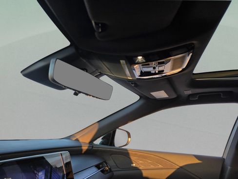 Certified 2025 Lexus RX 450h AWD w/ Luxury Package image 14