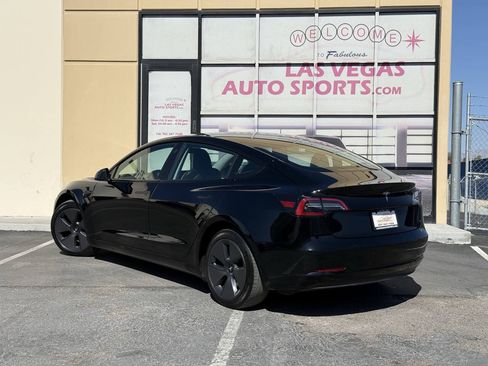 Used 2023 Tesla Model 3 Standard Range RWD image 9