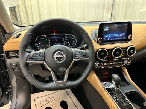 New 2025 Nissan Sentra SV image 3