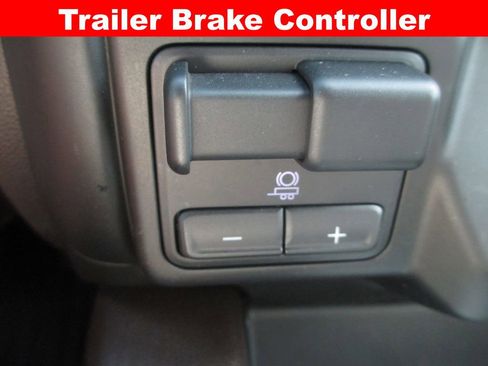 Used 2021 GMC Sierra 1500 SLT AWD/4WD image 16