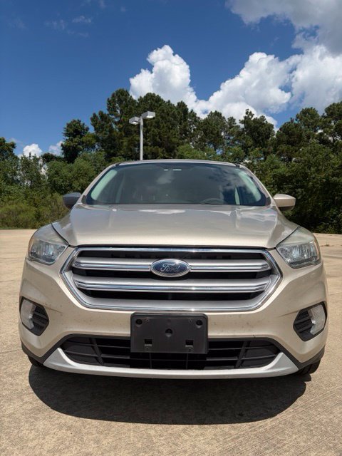 Used 2017 Ford Escape SE w/ SE Cold Weather Package AWD/4WD image 8