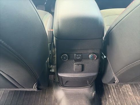 Used 2018 Ford Explorer XLT w/ Equipment Group 202A image 13