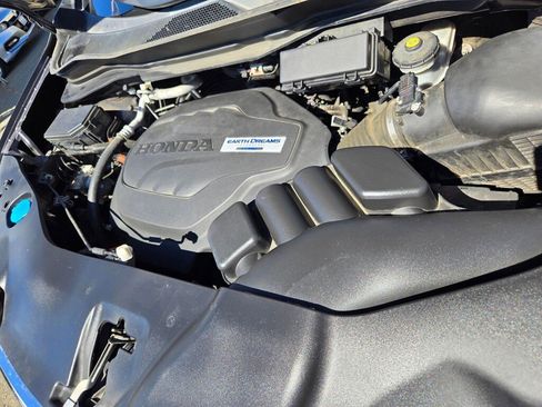 Used 2016 Honda Pilot Touring image 9