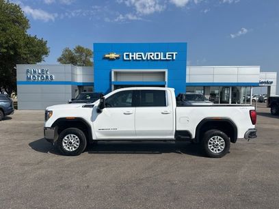 Used 2022 GMC Sierra 2500 SLE w/ SLE Value Package;
