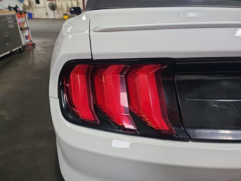 Used 2018 Ford Mustang Premium w/ Equipment Group 201A RWD image 34
