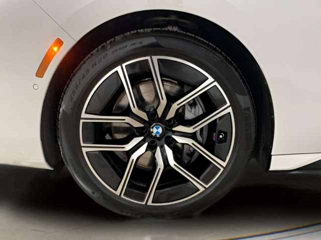 Used 2026 BMW 740i RWD image 88