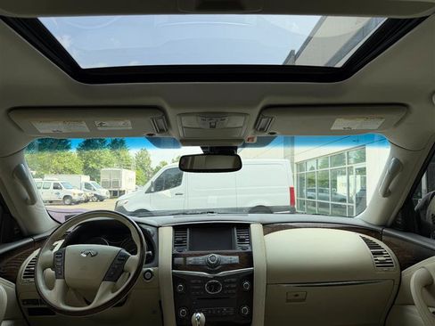 Used 2013 INFINITI QX56 4WD w/ Deluxe Touring Pkg image 37