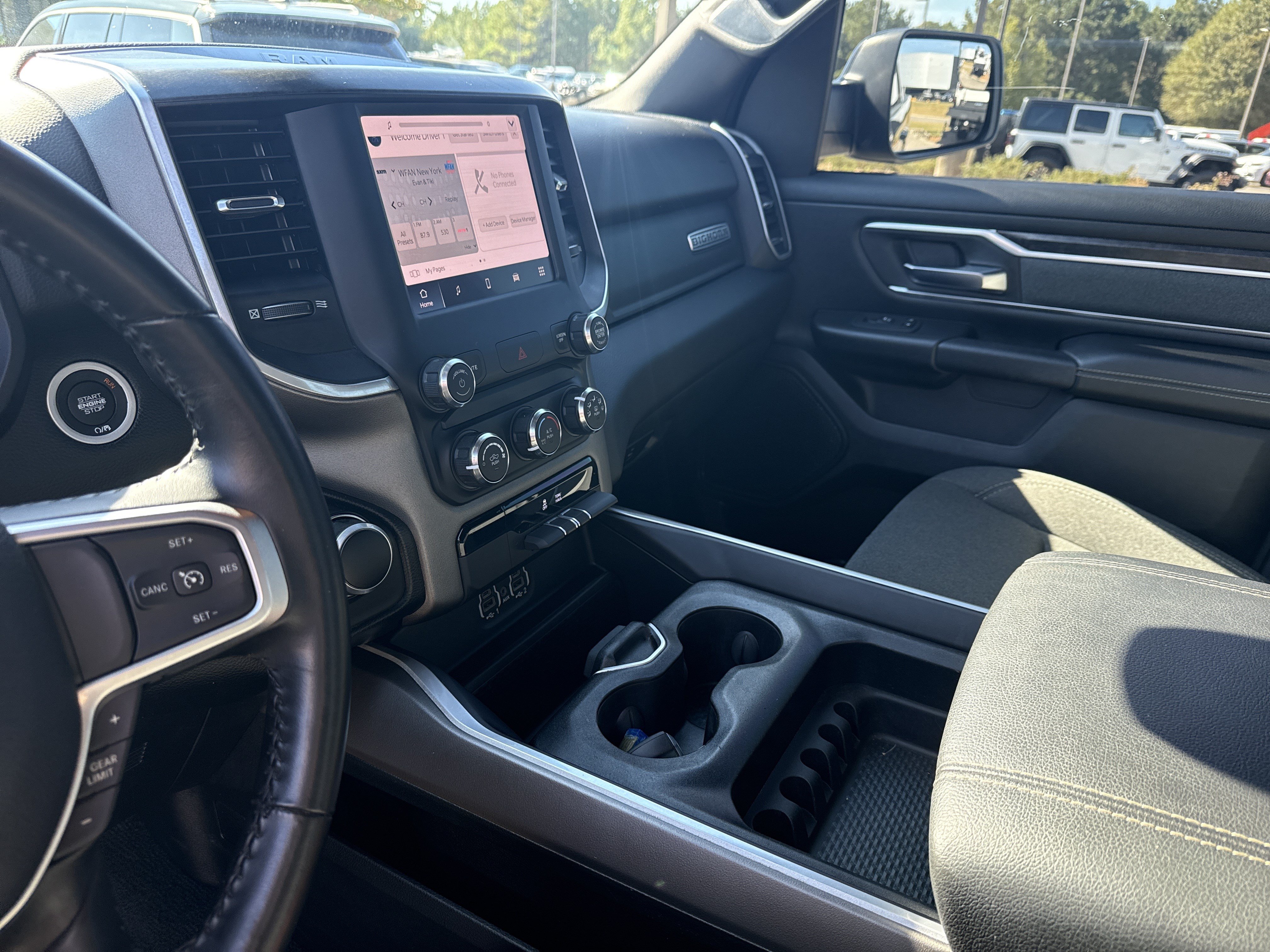 Used 2022 RAM 1500 Big Horn AWD/4WD image 27