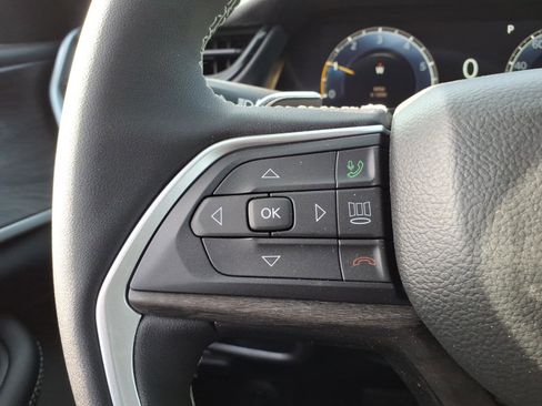 New 2026 Jeep Grand Cherokee Altitude AWD/4WD image 14
