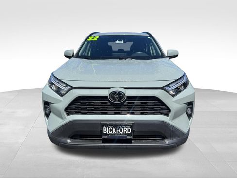 Used 2022 Toyota RAV4 XLE Premium AWD/4WD image 2