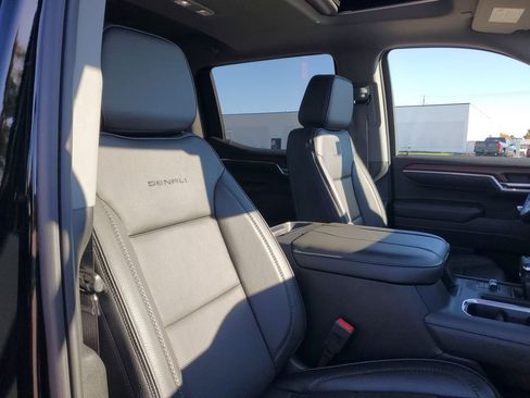 Certified 2023 GMC Sierra 1500 Denali image 30