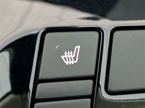 Used 2025 Kia Sportage EX image 26