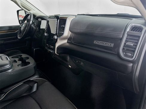 Used 2024 RAM 2500 Laramie image 30