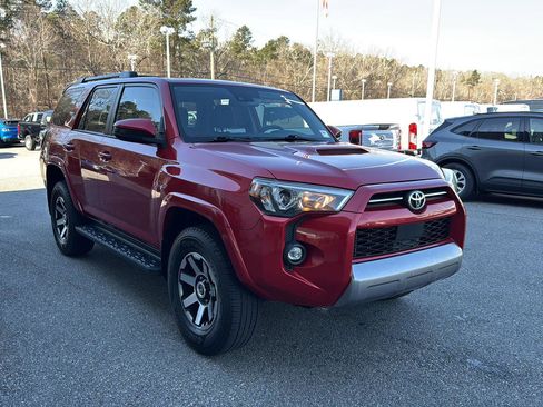 Used 2022 Toyota 4Runner TRD Off-Road image 6