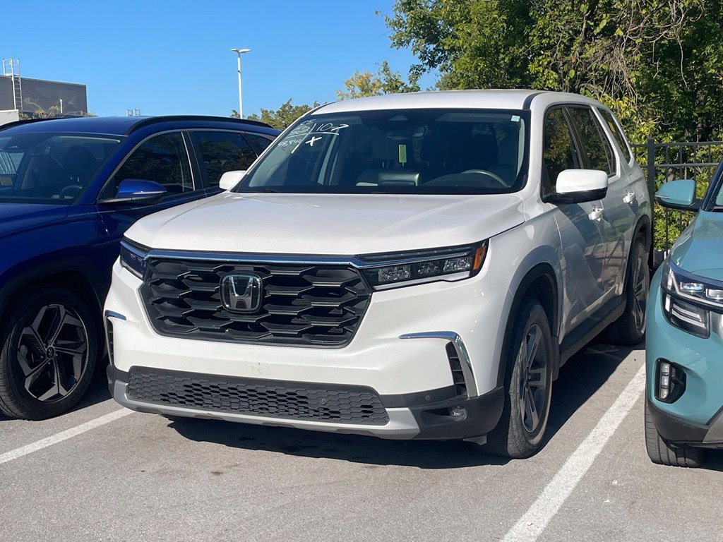Used 2024 Honda Pilot EX-L image 3
