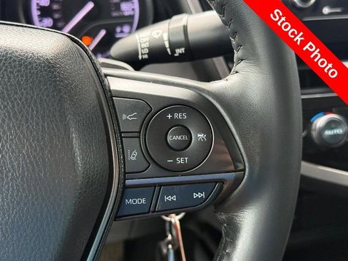 Used 2023 Toyota Camry SE FWD image 21
