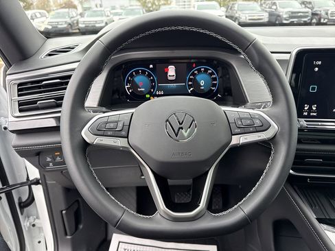 New 2026 Volkswagen Atlas Cross Sport SE image 26