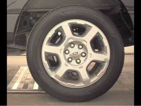Used 2013 Ford F150 XLT w/ Luxury Equipment Group RWD image 13