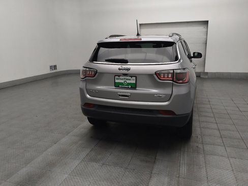 Used 2017 Jeep Compass Latitude w/ Popular Equipment Group AWD/4WD image 7
