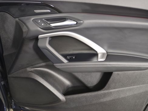 New 2025 Audi Q5 Prestige image 19