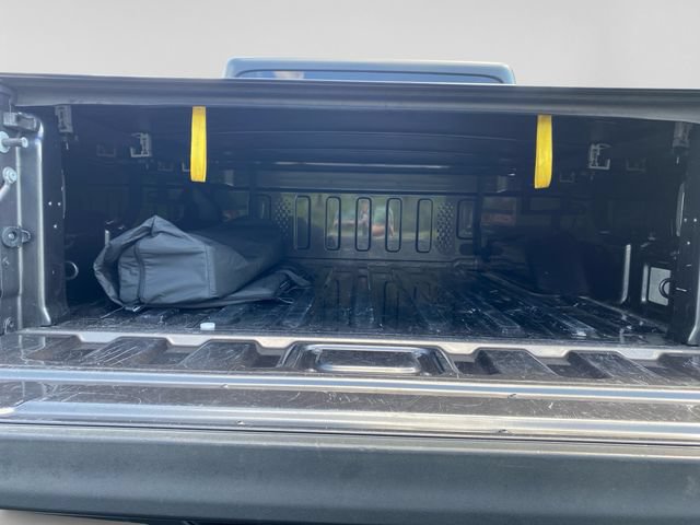 Used 2023 Jeep Gladiator Overland AWD/4WD image 28