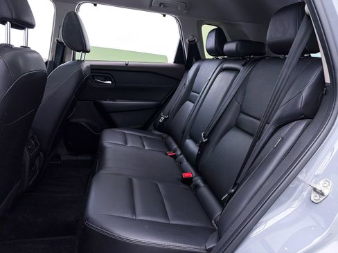 Used 2023 Nissan Rogue SL w/ SL Premium Package FWD image 40