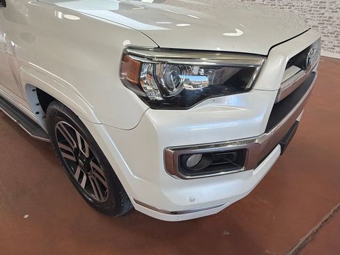 Used 2019 Toyota 4Runner Limited RWD image 9