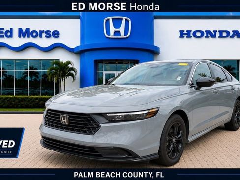 Used 2025 Honda Accord SE image 1
