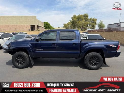 Used 2013 Toyota Tacoma PreRunner w/ TRD Sport Pkg image 5