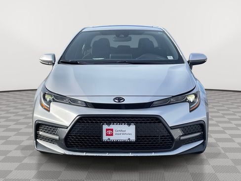 Used 2020 Toyota Corolla SE image 2