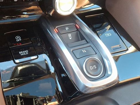 Certified 2023 Acura MDX SH-AWD w/ Technology Package image 16