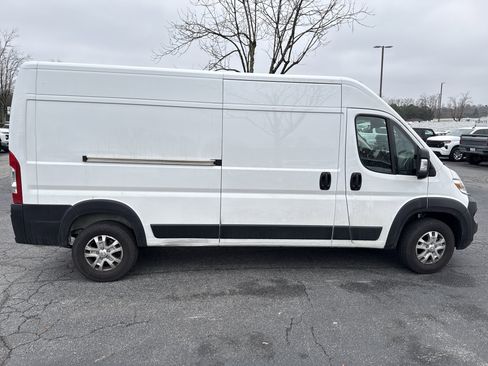 Used 2024 RAM ProMaster 2500 w/ Quick Order Package 22H SLT+ image 11