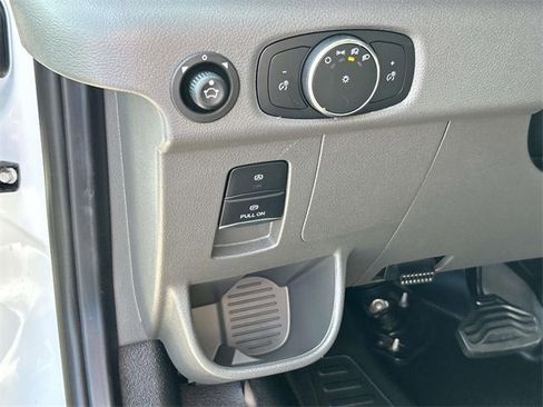 New 2026 Ford Transit 250 148 Medium Roof image 26