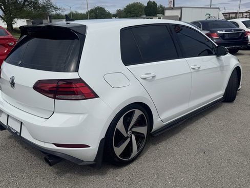 Used 2019 Volkswagen GTI SE FWD image 8