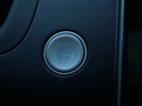 Used 2023 Hyundai Tucson Limited image 18