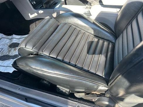 Used 1993 Ford Mustang LX image 9