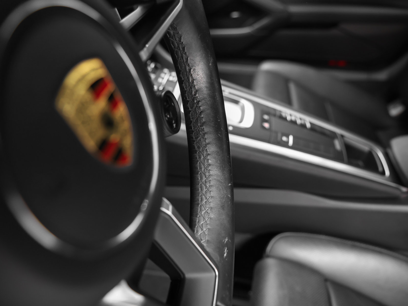 Certified 2021 Porsche 718 Cayman S RWD image 33