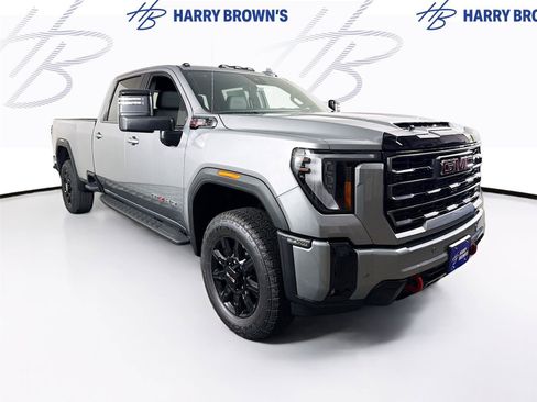 New 2026 GMC Sierra 3500 AT4 w/ AT4 Premium Plus Package AWD/4WD image 28