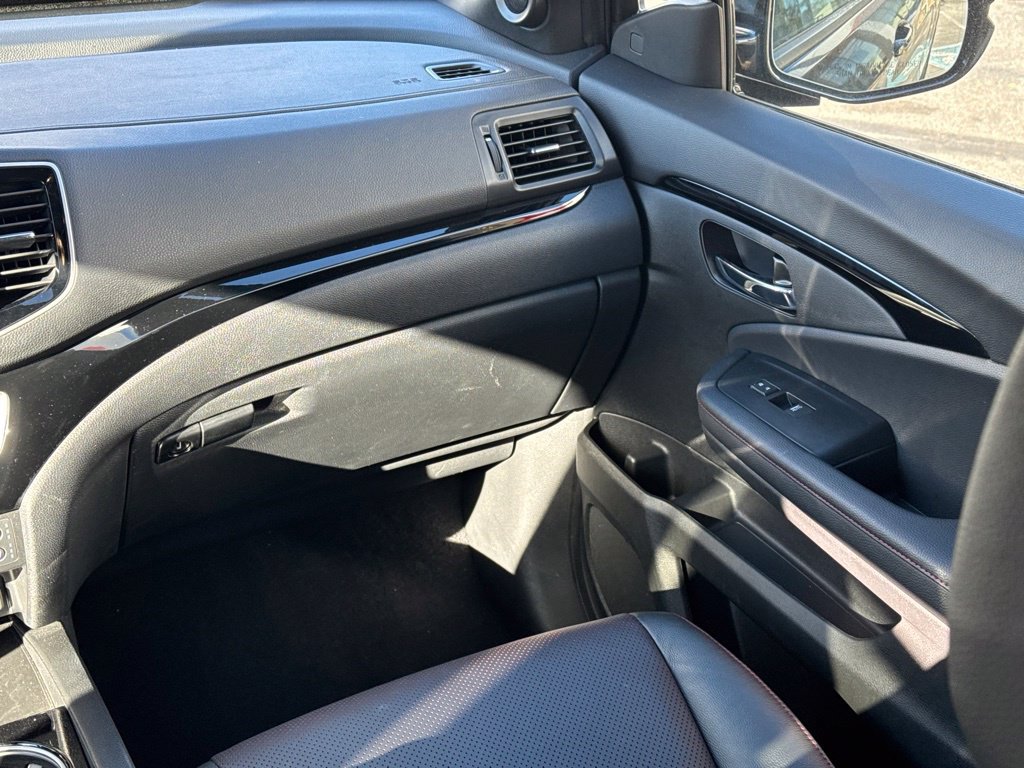 Used 2025 Honda Ridgeline Black Edition image 21