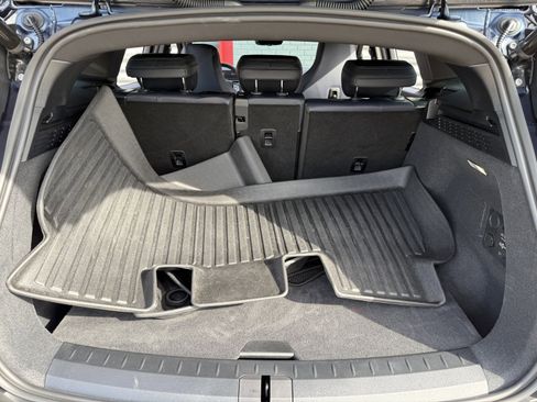 Used 2023 Fisker Ocean Extreme image 22