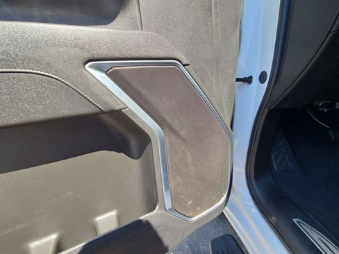 Used 2025 Chevrolet Silverado 2500 LT AWD/4WD image 14